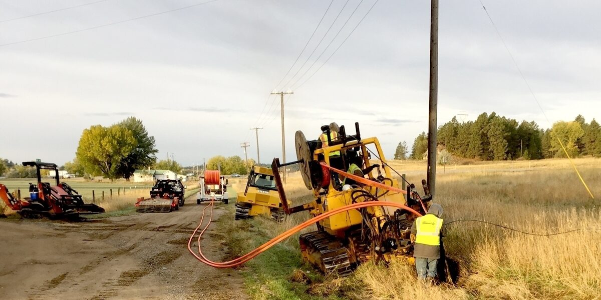 Anderson Underground workers using construction machinery